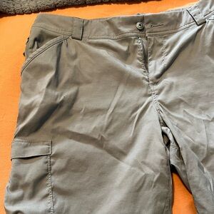 Women's Dry on the Fly 10" Shorts- size 14, Duluth Trading